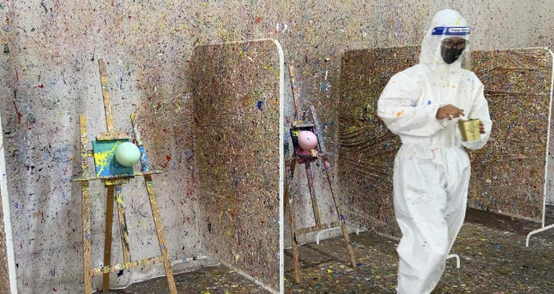 Balloon Splatter Art