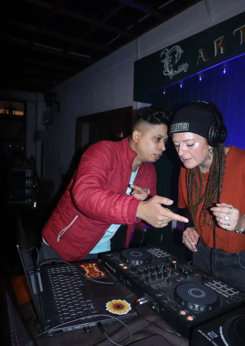 Sunday techno night with DJ Zephyr