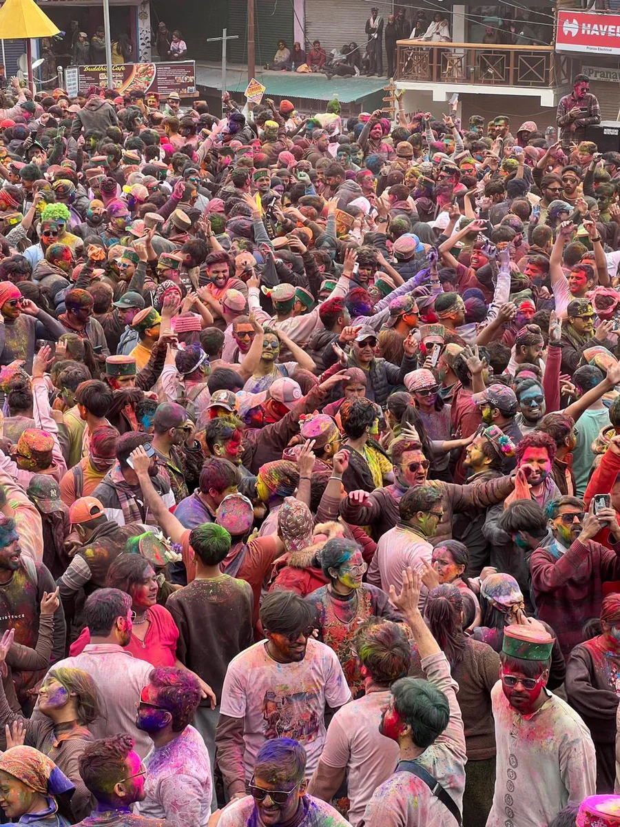 Spiti Winter Expedition & Sangla Holi Celebration