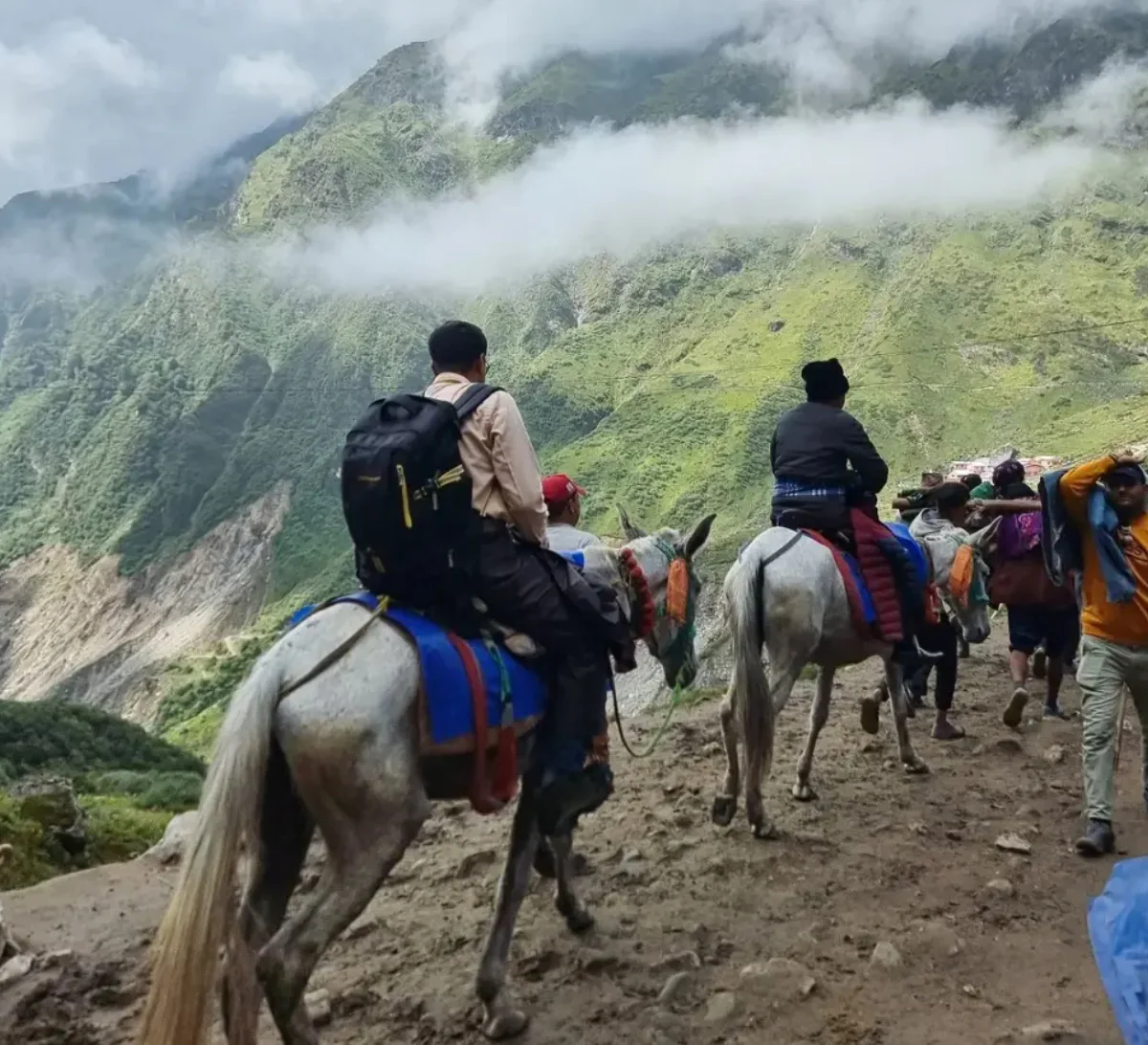 Trek toward Kedarnath