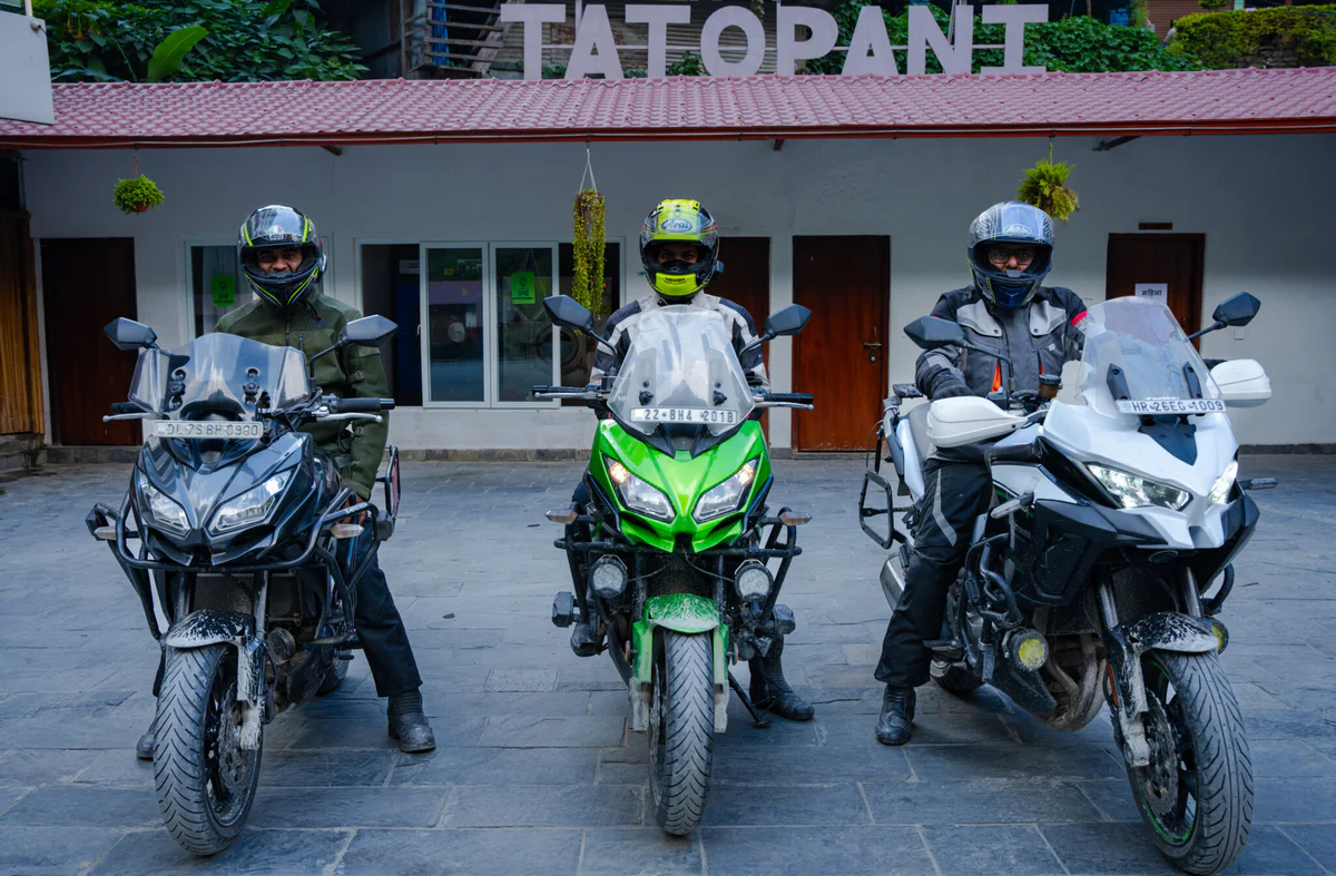 Upper Mustang SUV/Motorcycle Tour