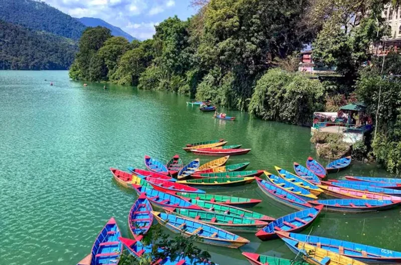 t Phewa Lake & Lakeside Market