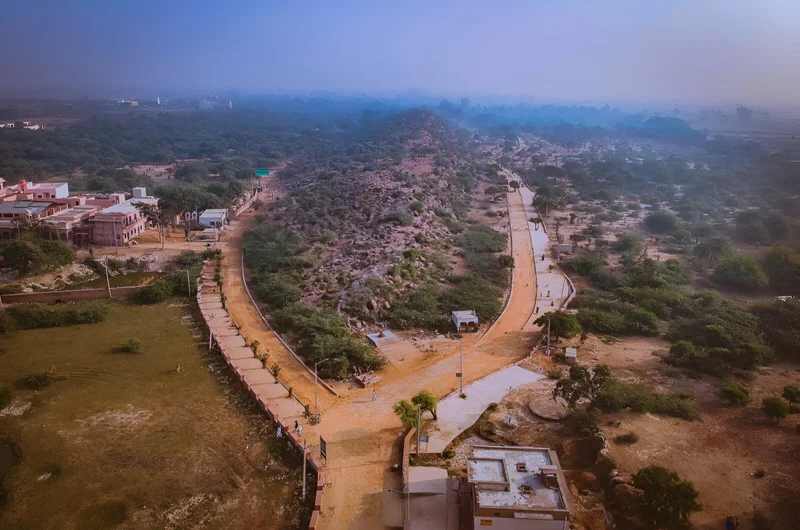 Govardhan Parikrama (21Km)