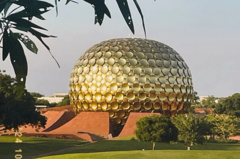 Matrimandir in Auroville
