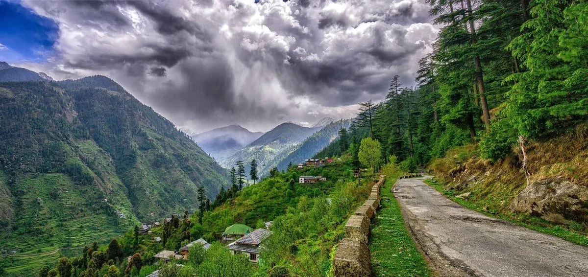 Heavenly Himachal Trip (Jibhi – Shangarh – Barot – Bir – Amritsar)