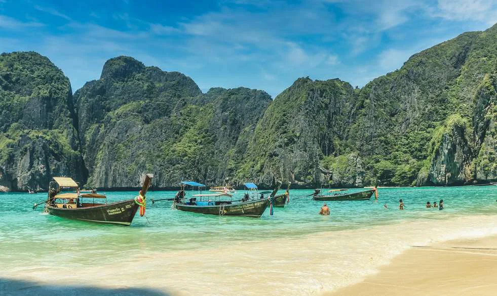 Festive Thailand Vibes Xmas & New Year Package